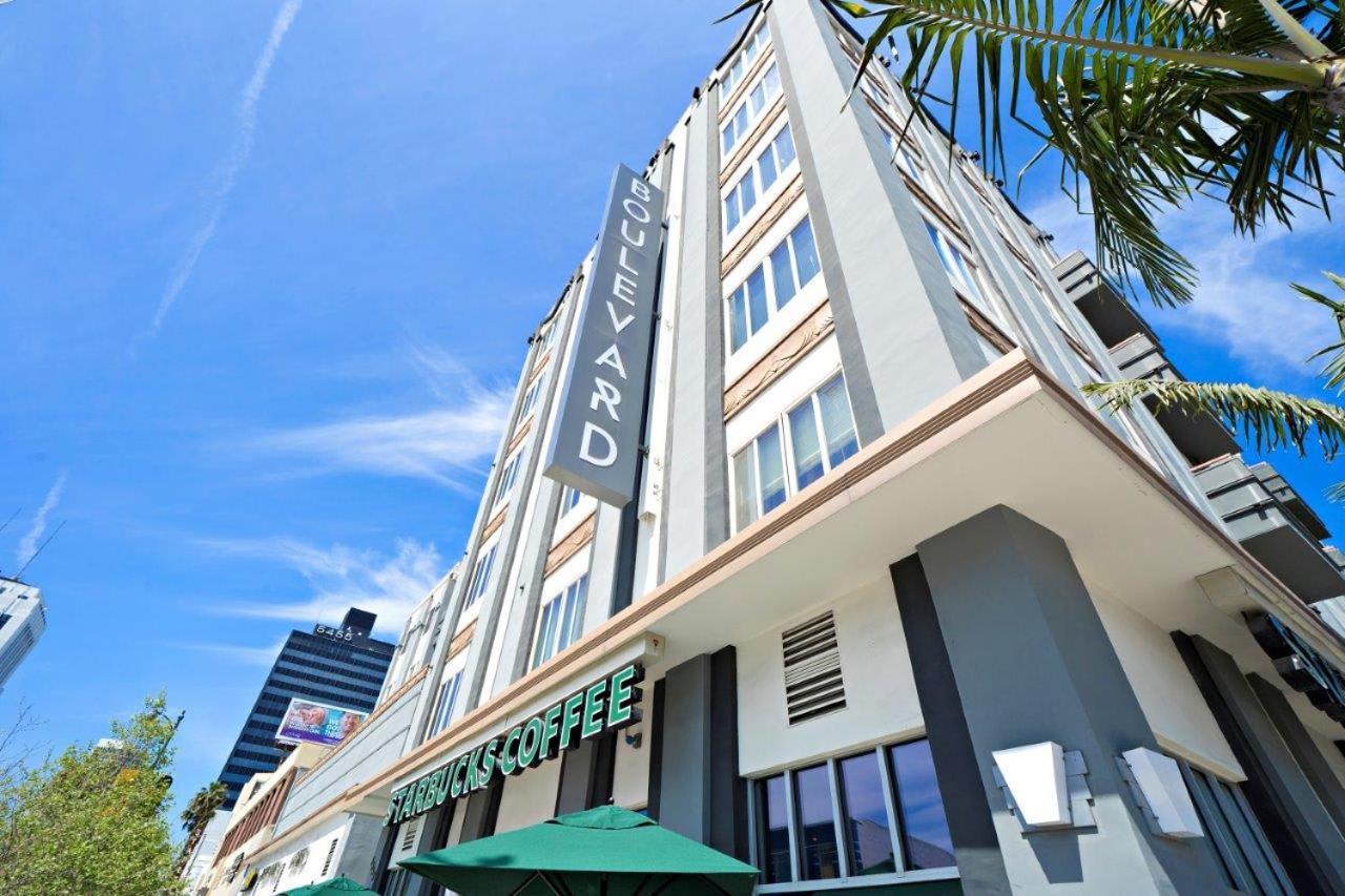 Miracle Mile Apartments