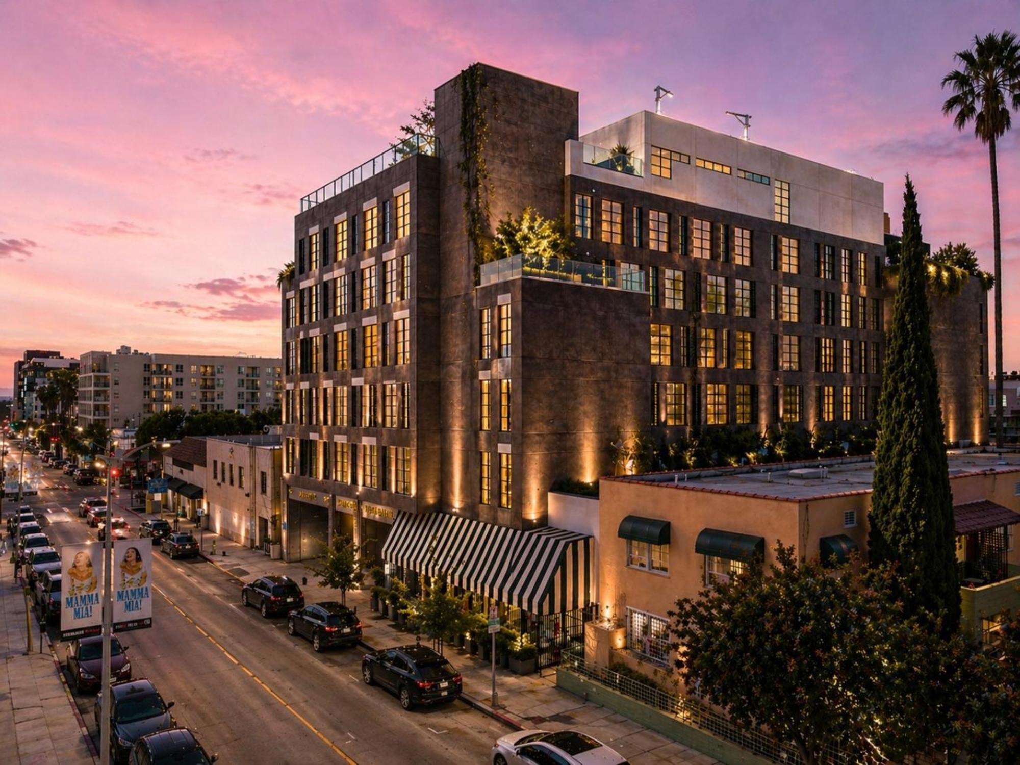 Whisky Hotel