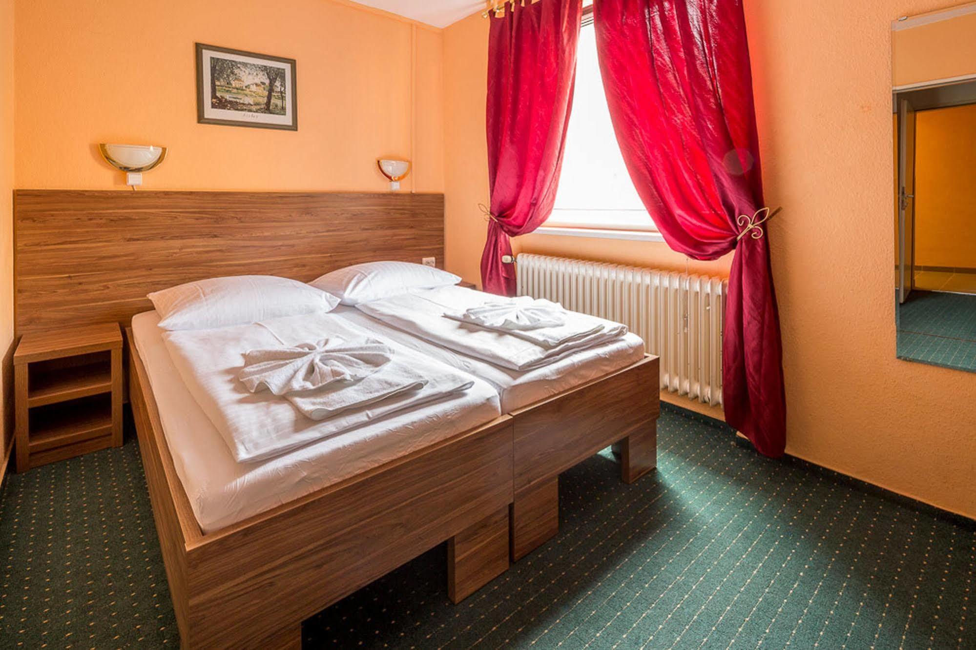 City-Hotel Ansbach Am Kurfuerstendamm