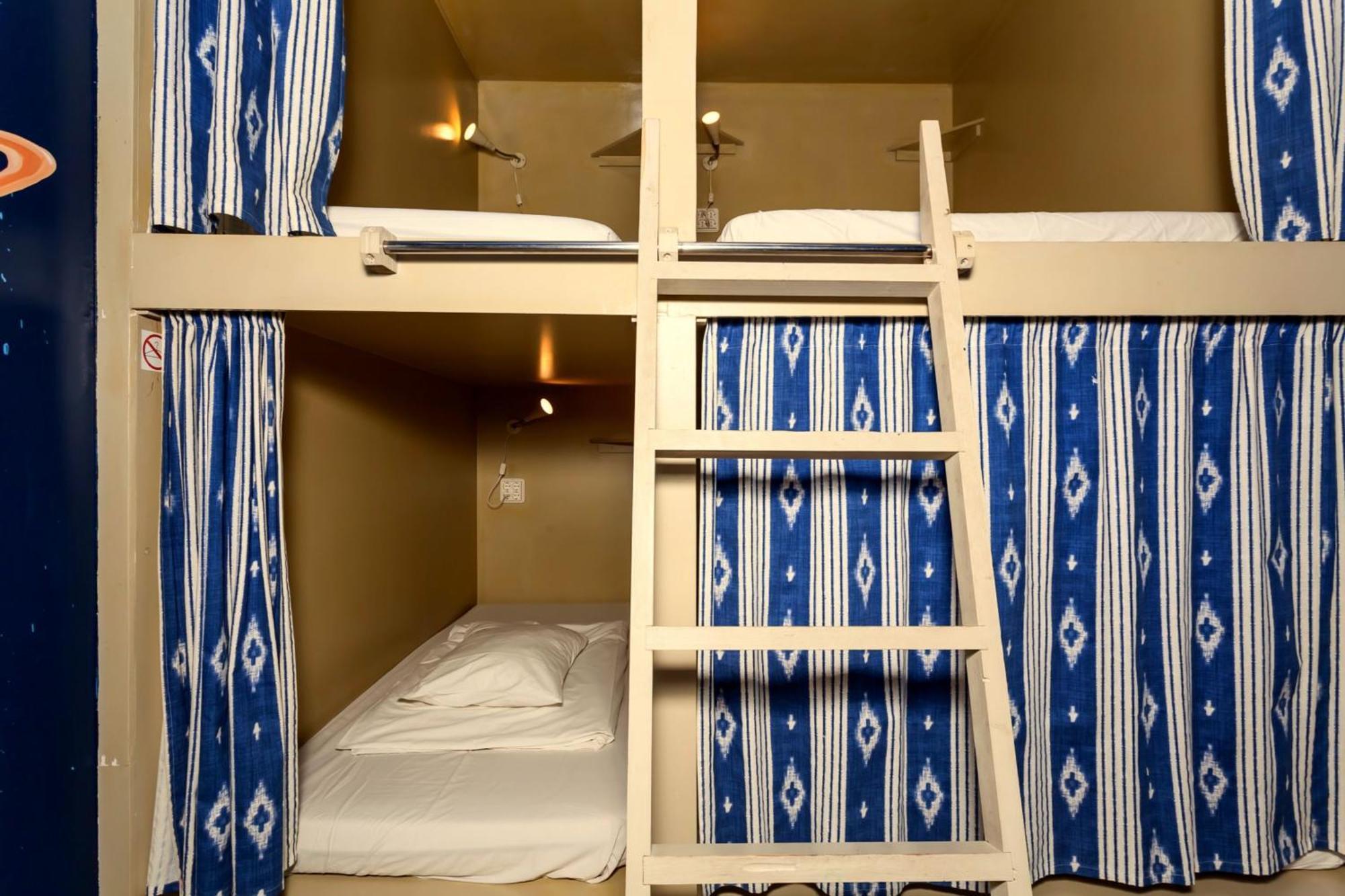 Supernova Hostel - Porto