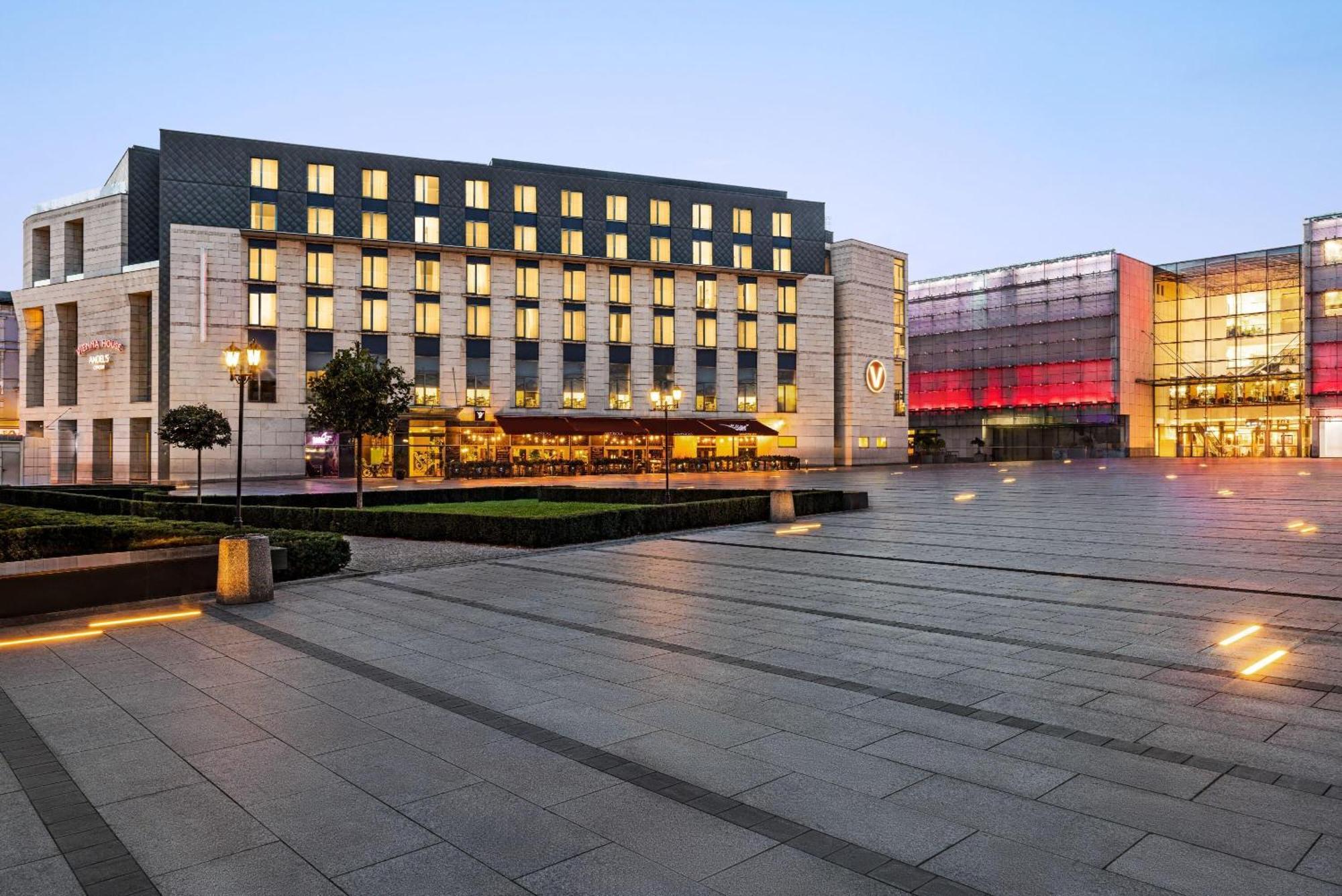 Vienna House By Wyndham Andel'S Cracow