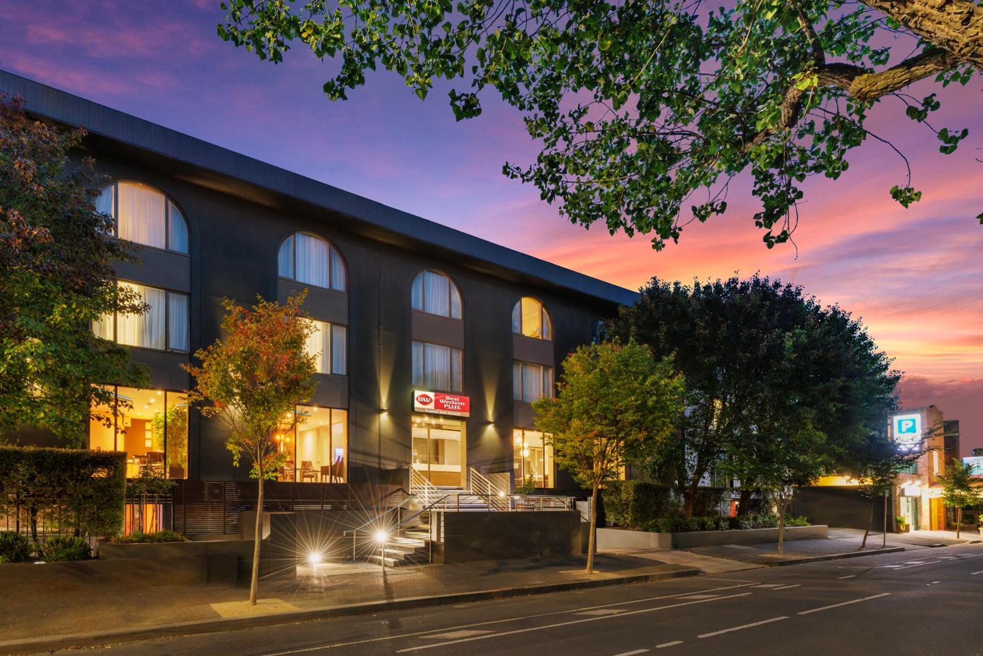 Best Western Plus Travel Inn