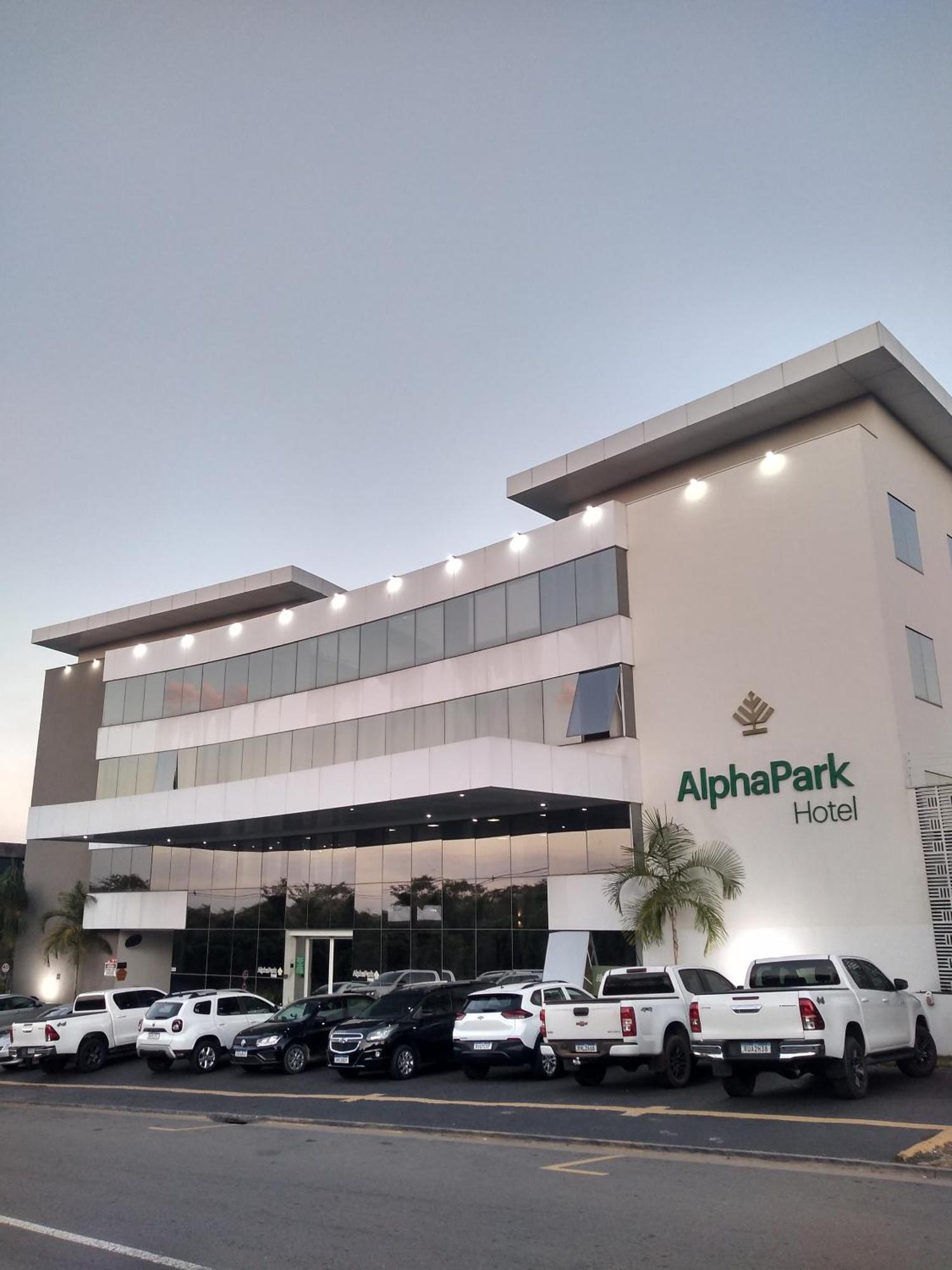Alphapark Hotel