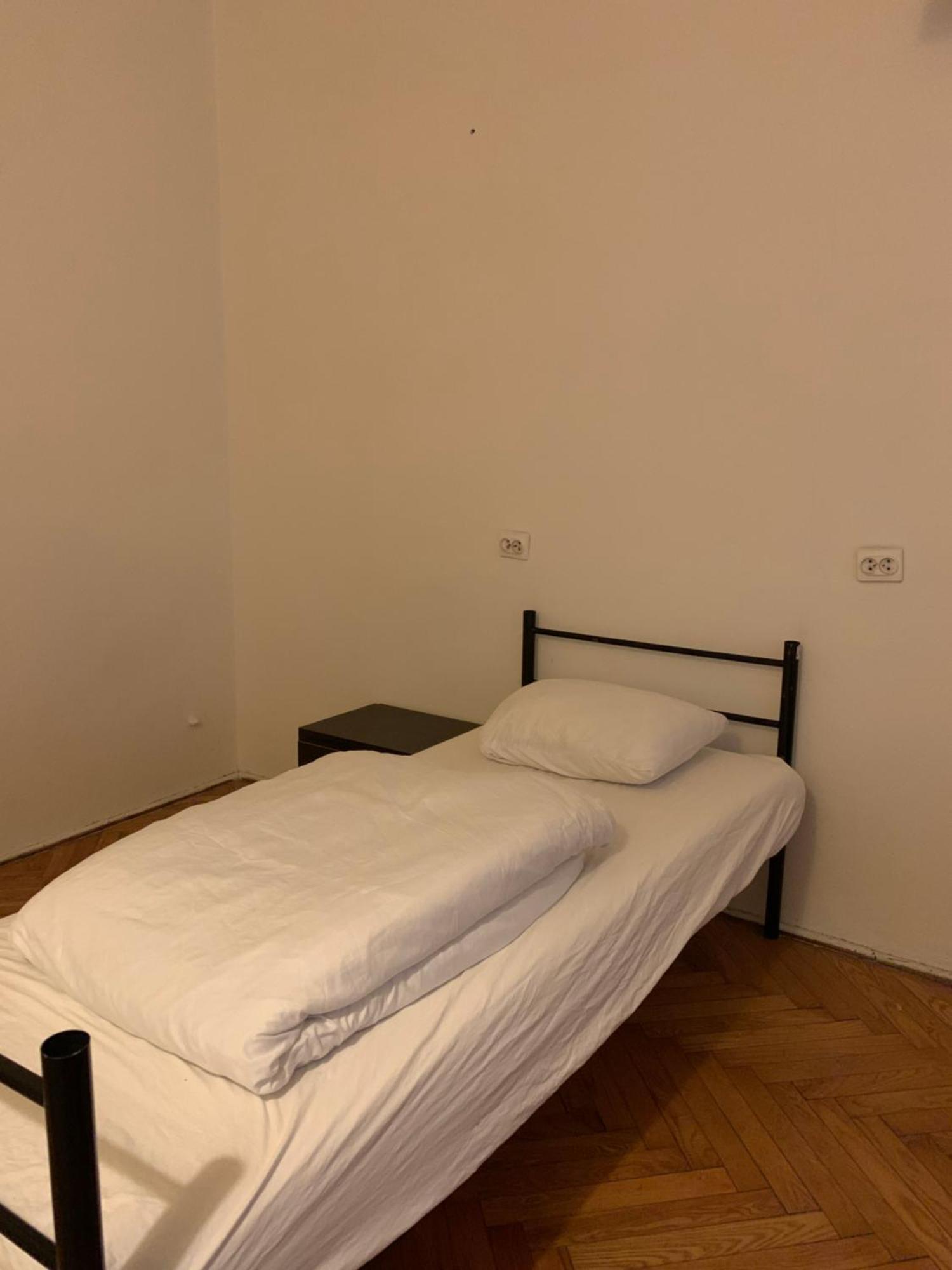 To Be Hostel Krakow