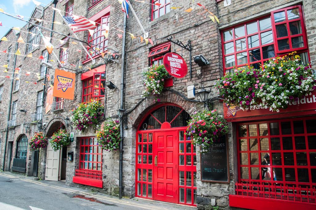 Isaacs Hostel - Dublin