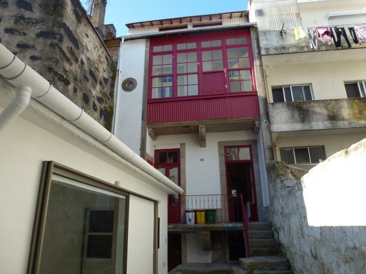 Canvas Atelier Hostel - Porto
