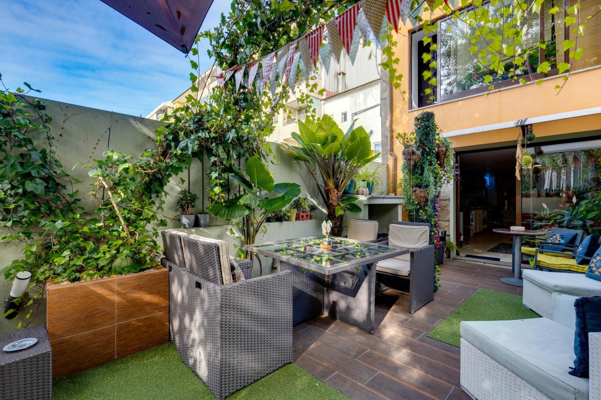 Garden In Town Hostel - Porto