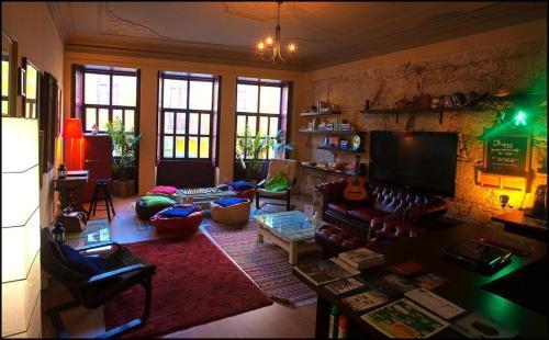 Onefam Clerigos Hostel - Porto
