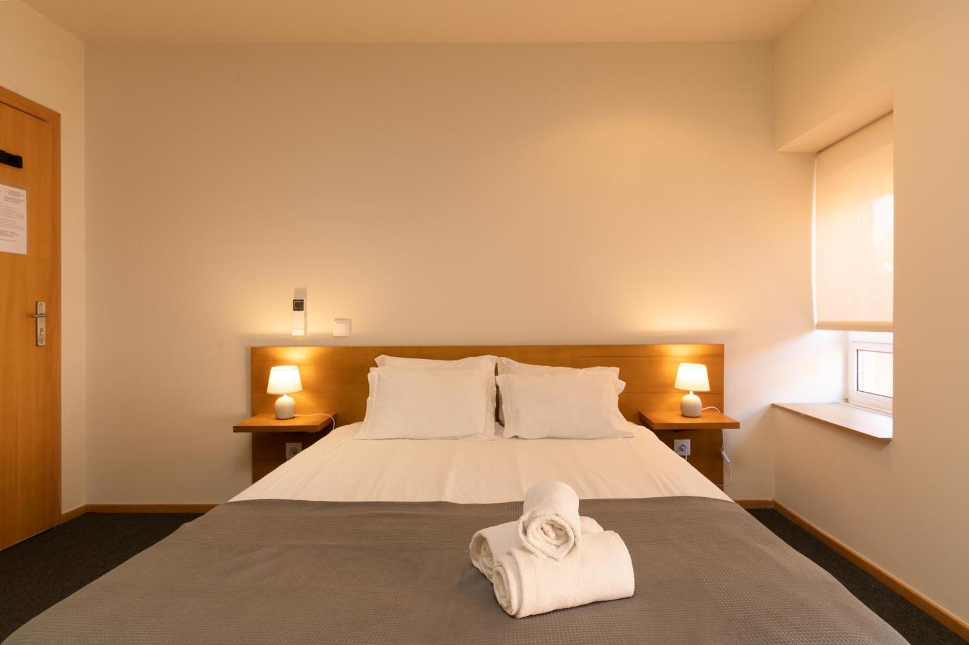 Peach Hostel & Suites - Porto