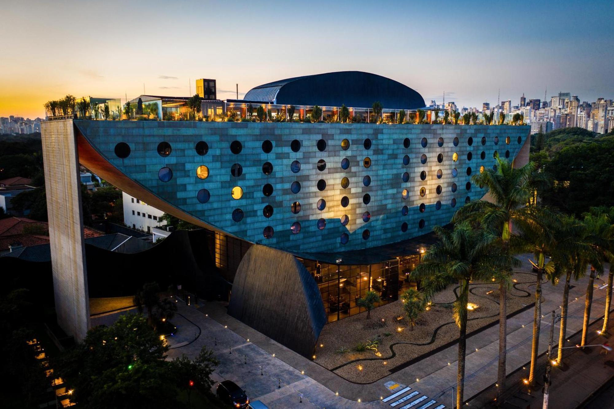Hotel Unique