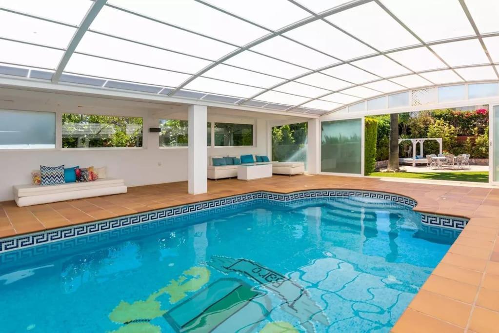 Ohana Luxury Villa With Heated Pool - Malaga