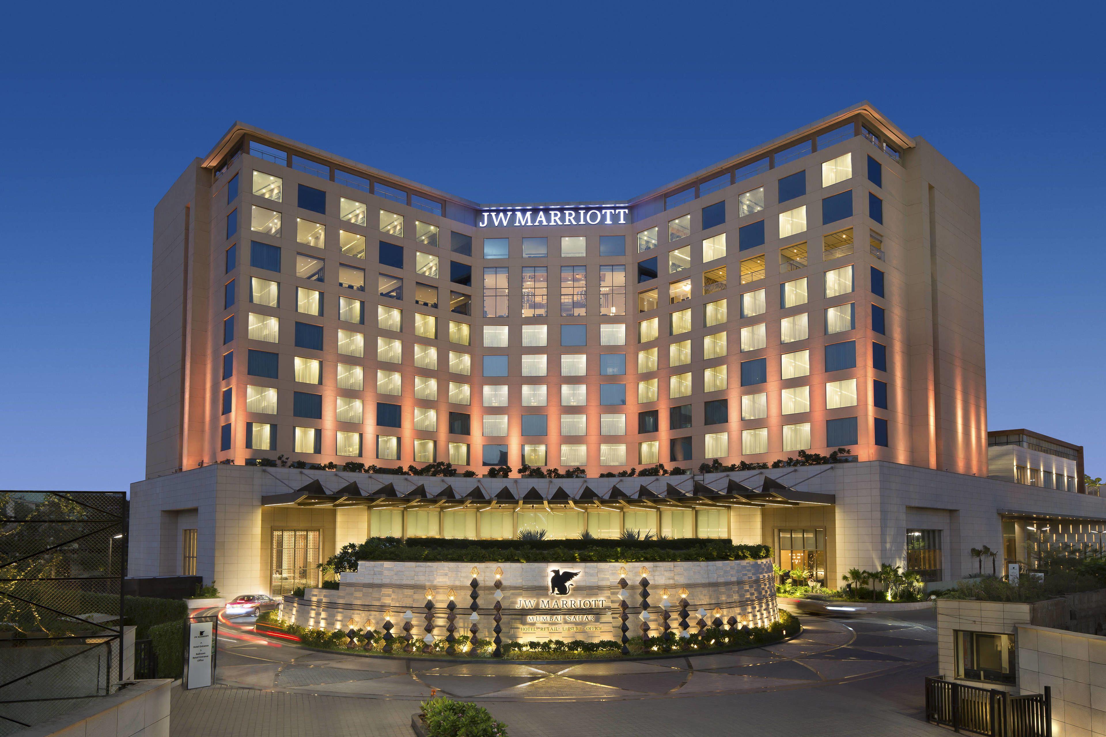 Jw Marriott Mumbai Sahar Airport