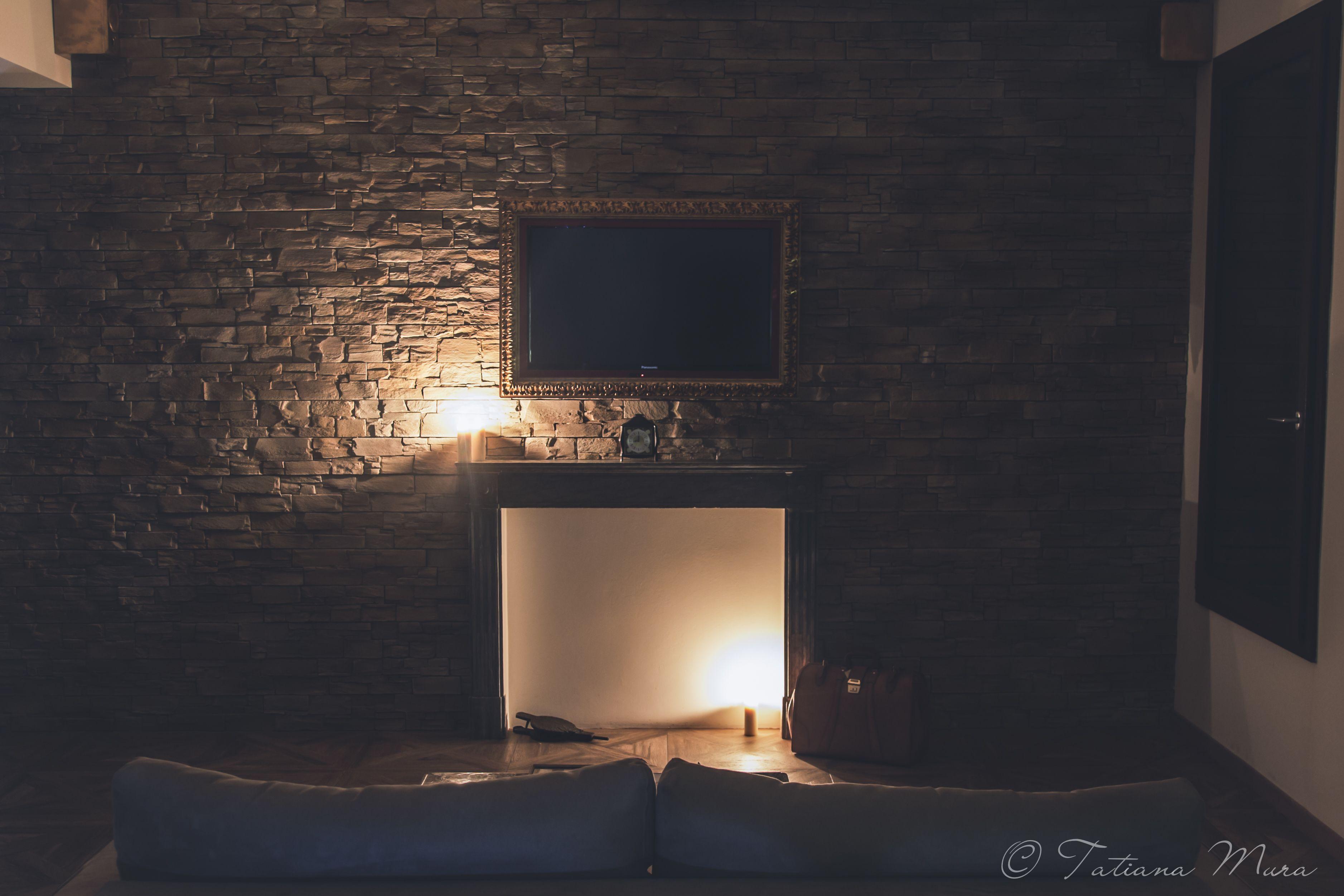 051 Room & Breakfast