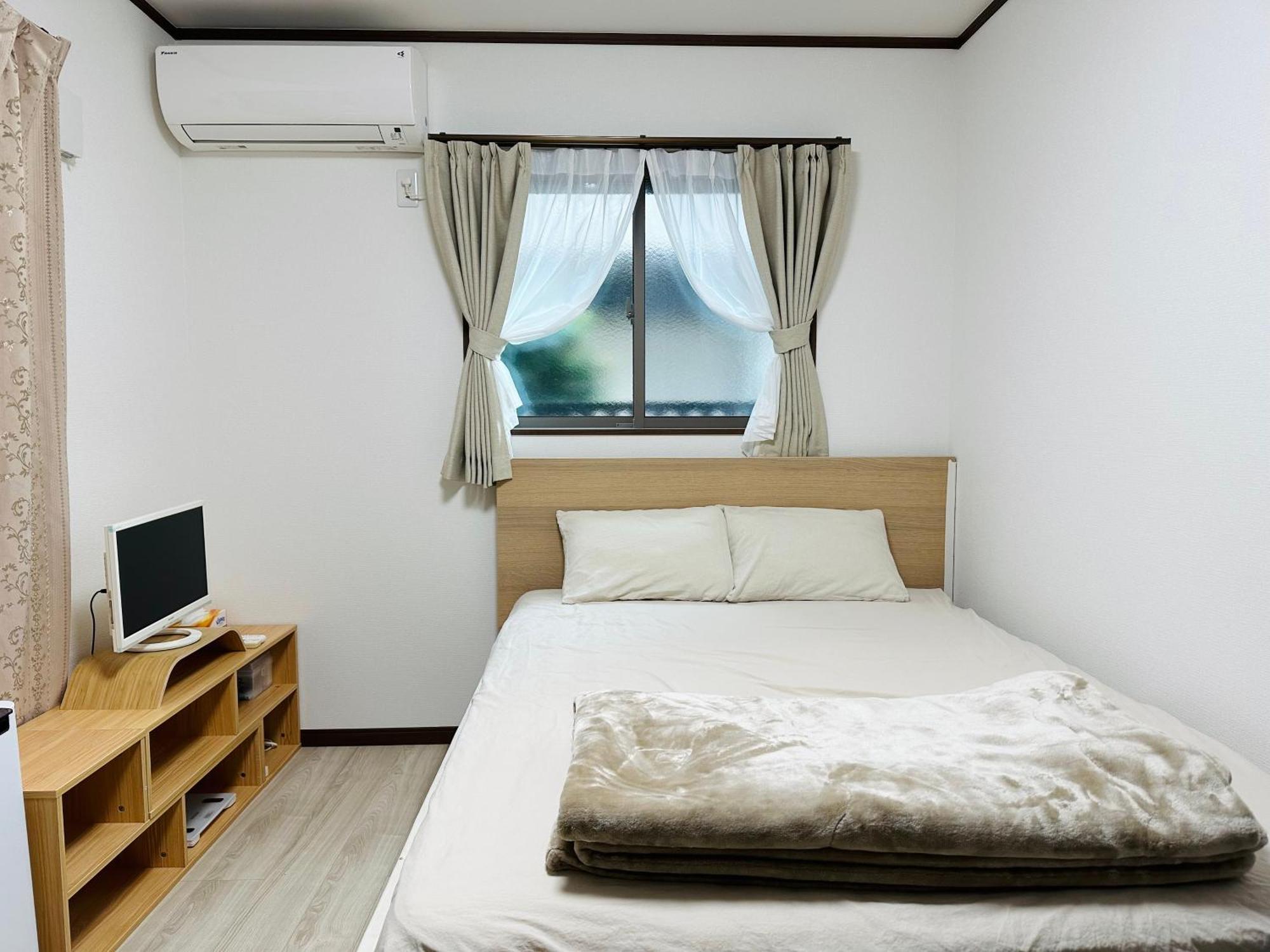 Bon House Kanamachi Direct To Sensoji Skytree Disneyland Airport Free Parking