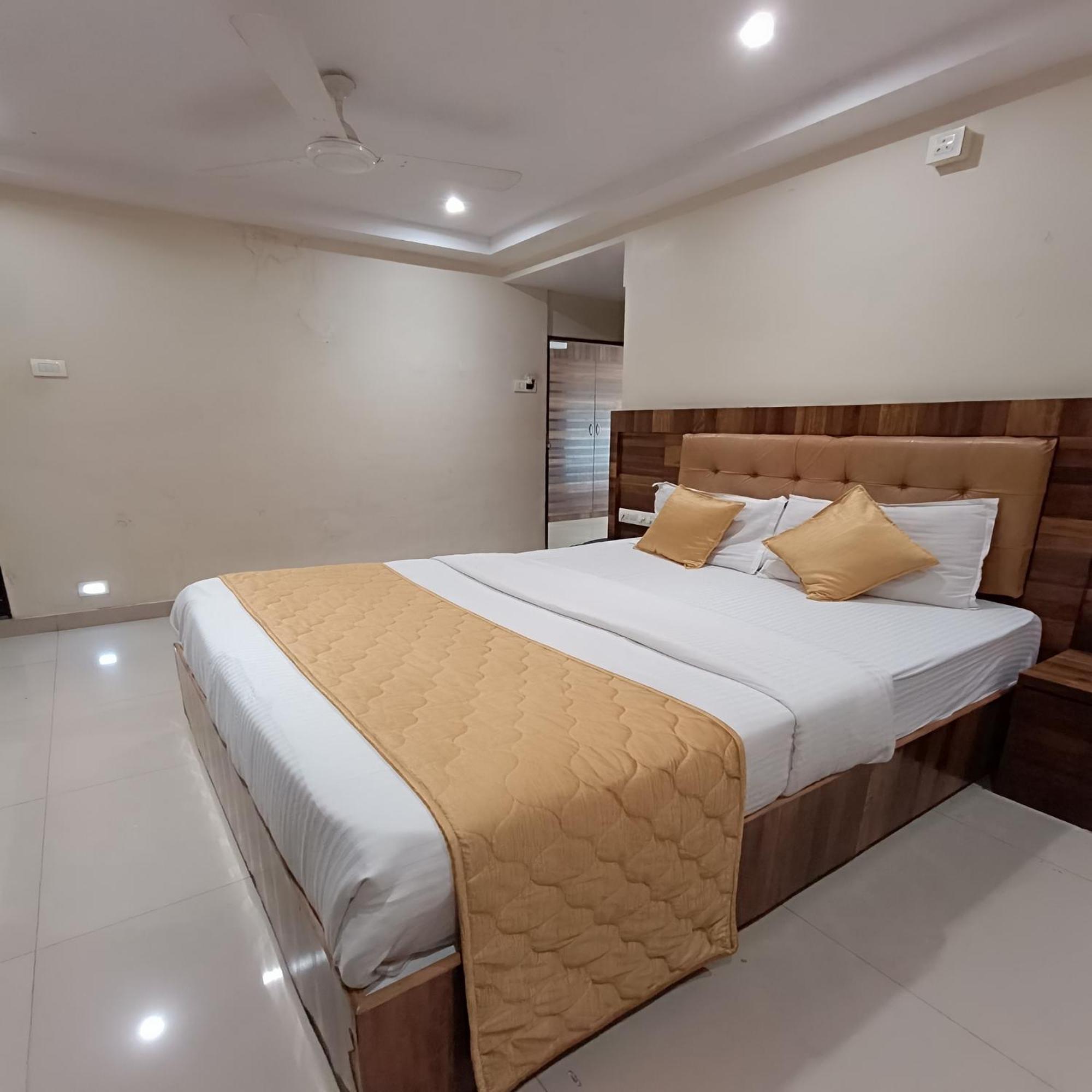 Rk Hotel-Near Grant Road Railway Station - Mumbai