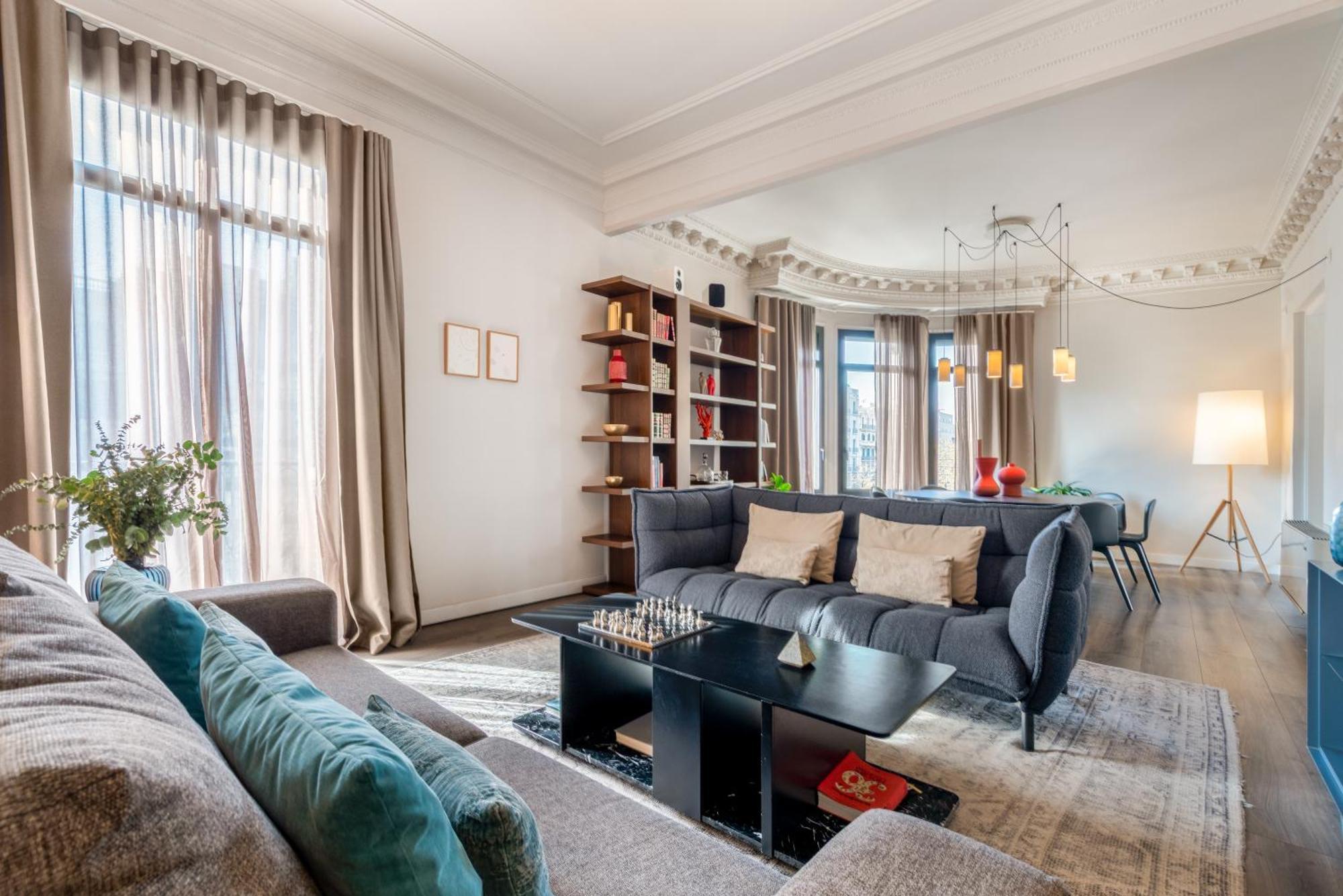 Casagrand Luxury Apartments Barcelona
