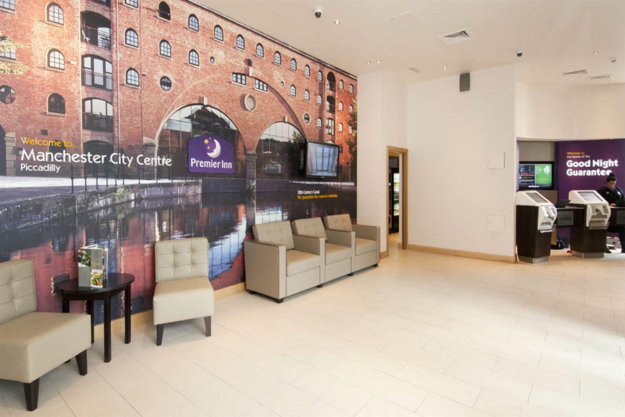 Premier Inn Manchester City - Piccadilly