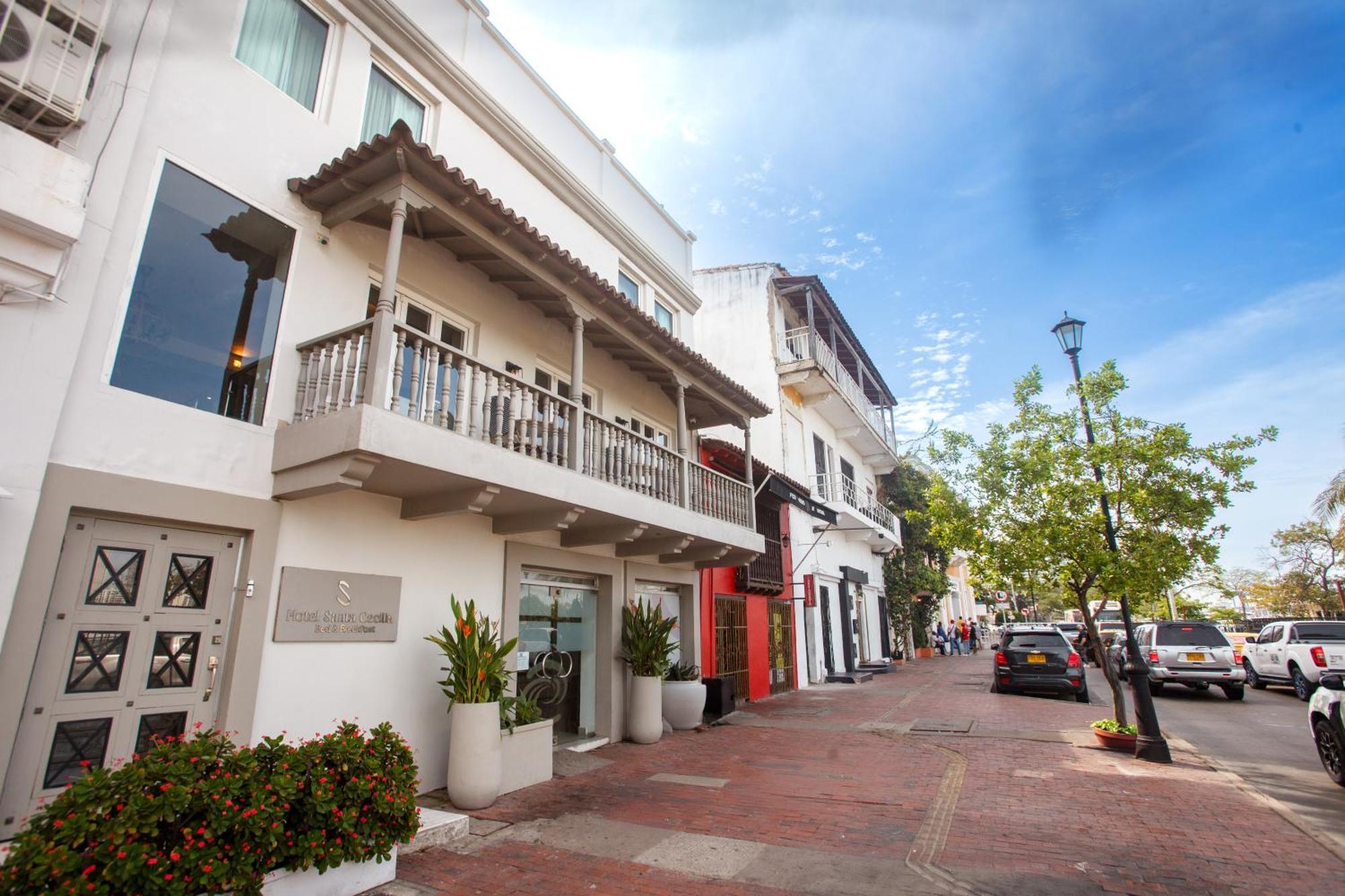 Hotel Santa Cecilia B&B