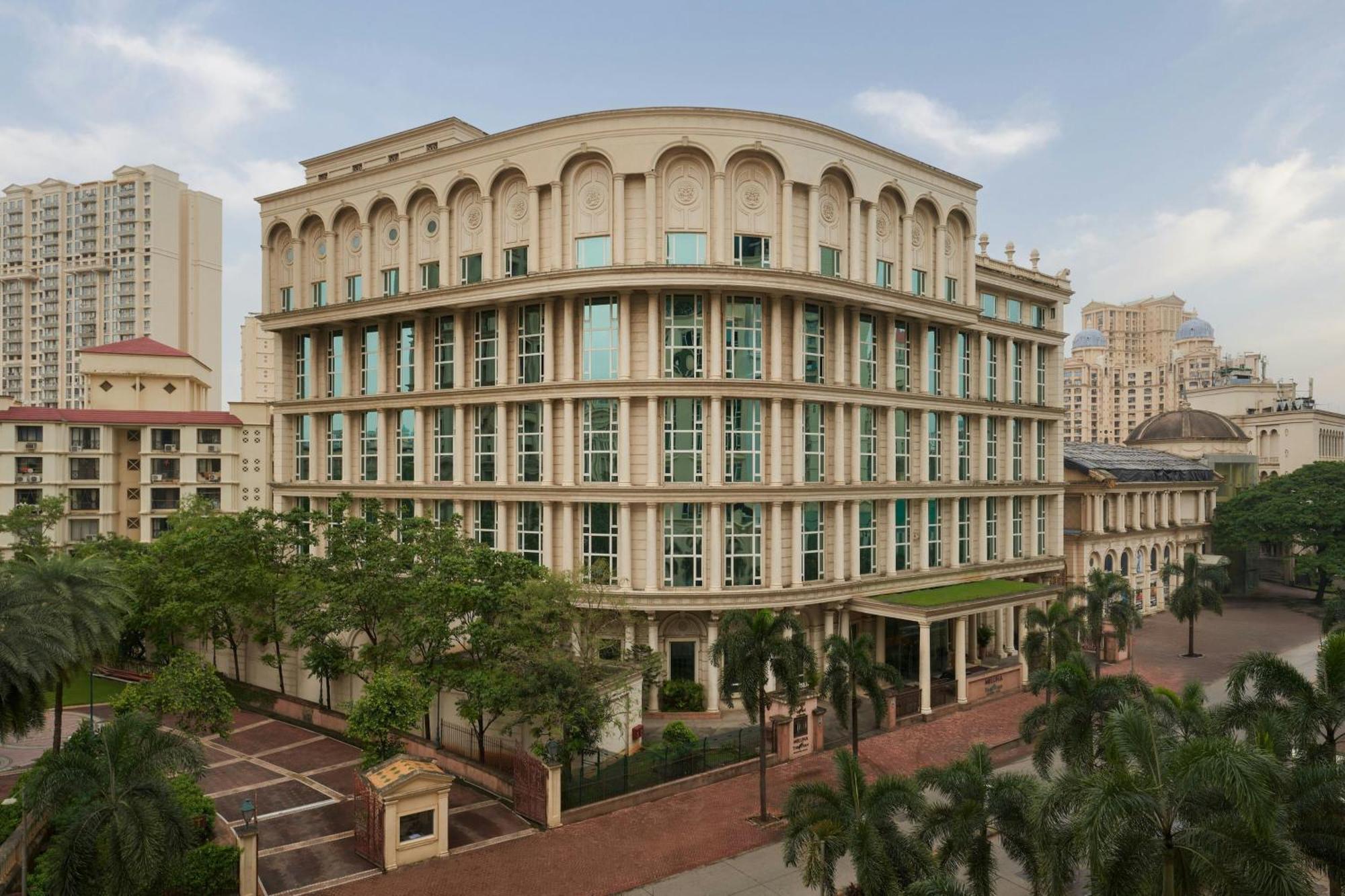 Meluha The Fern Mumbai, Powai, Series By Marriott