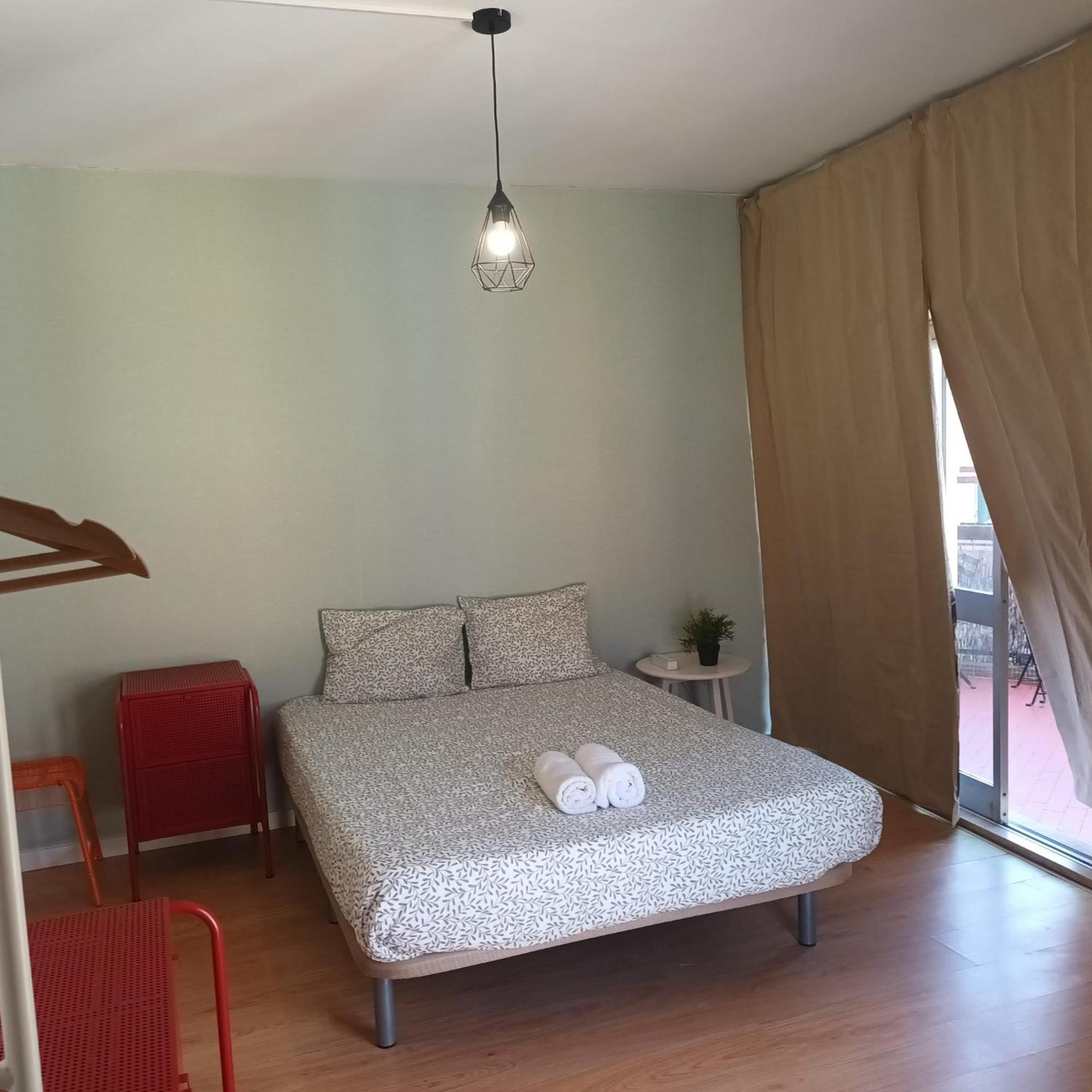 Travel & Live Marques Hostel - Porto