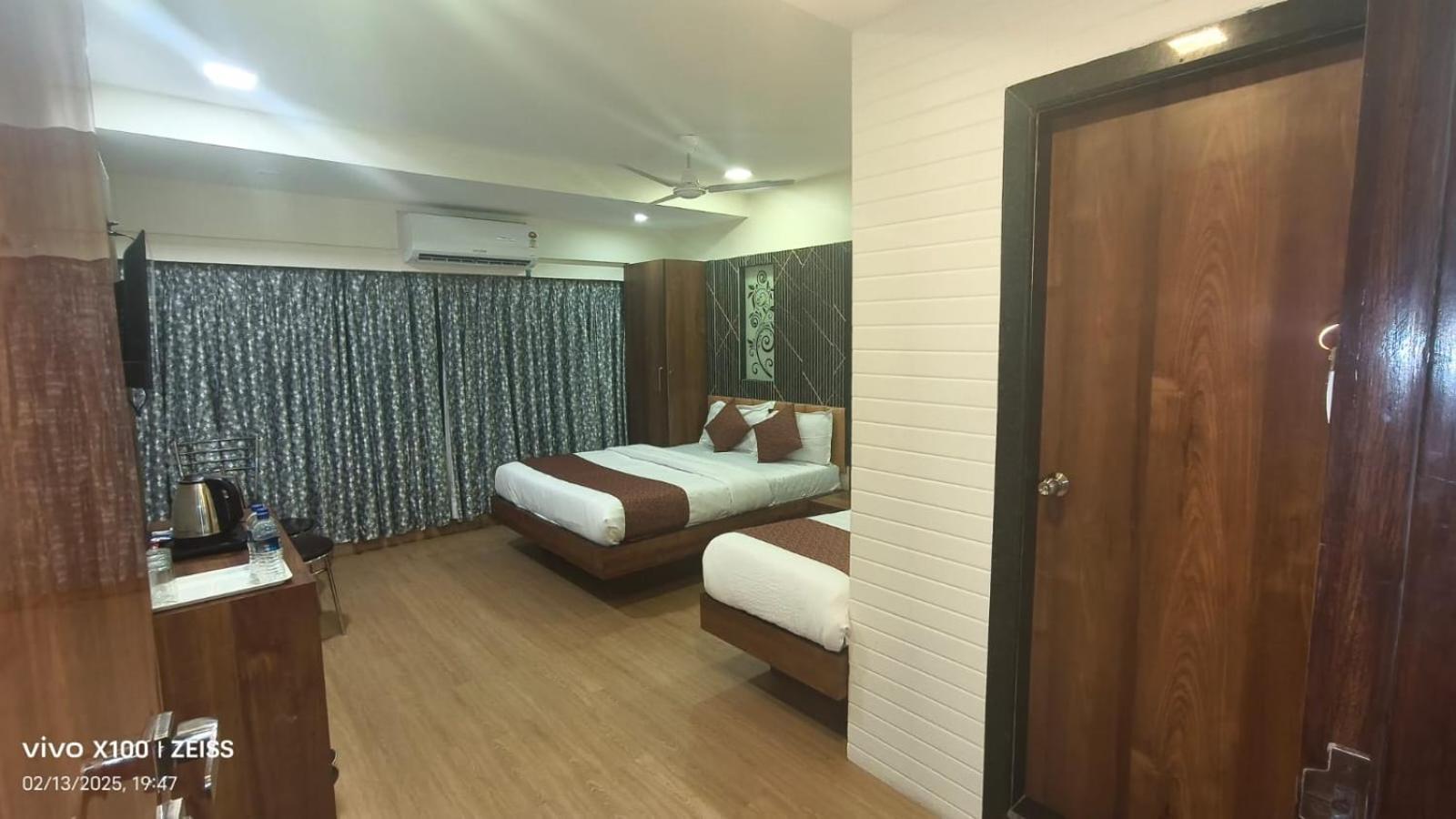 Hotel Abraj Inn