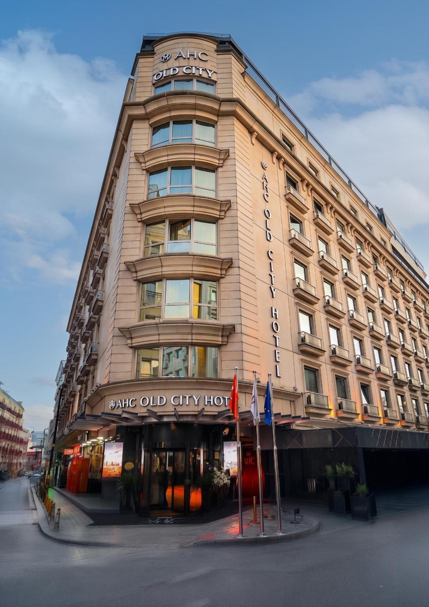 Ahc Old City Hotel