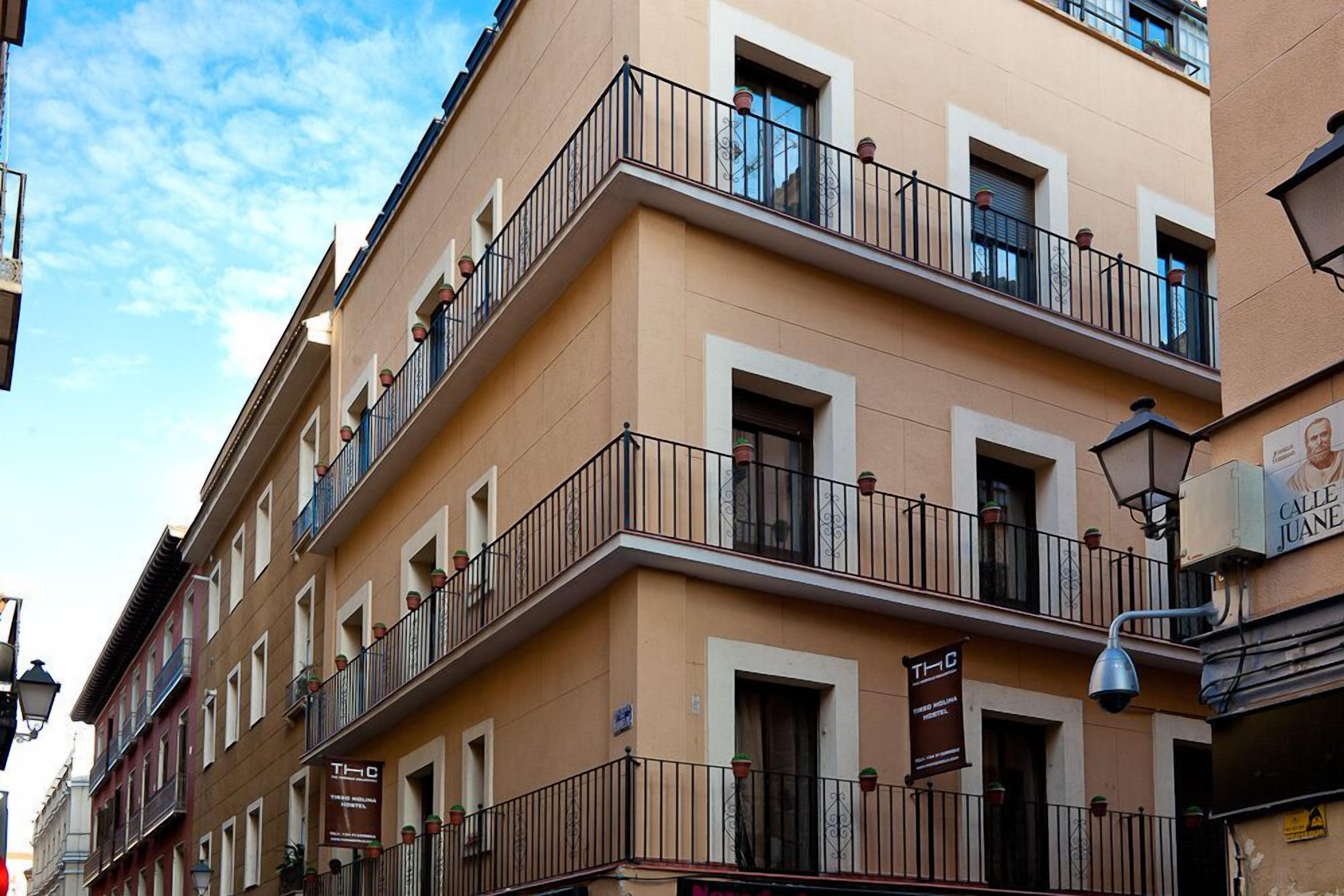 Thc Tirso Molina Hostel