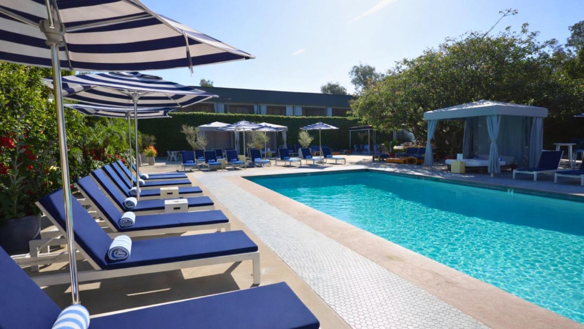 Luxe Sunset Boulevard Hotel