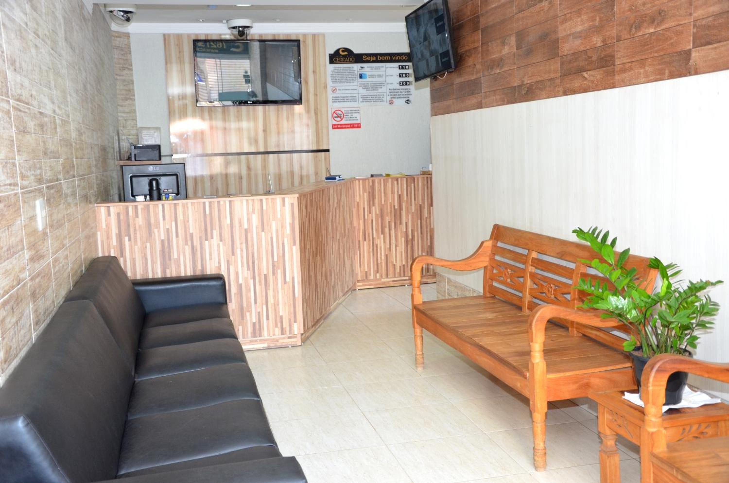 Hotel Cerrado